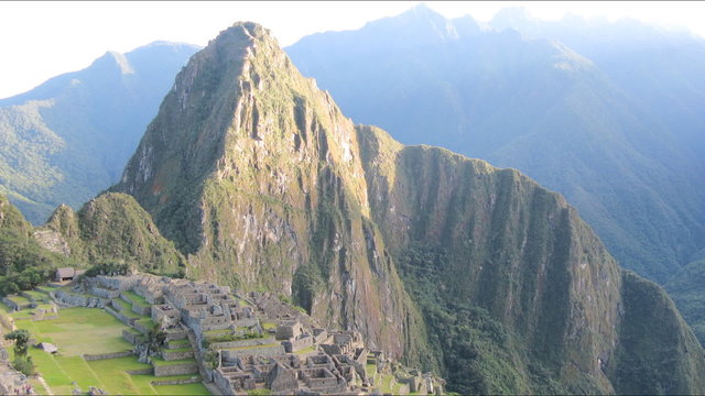 Machu picchu city sunrise time lapse, Peru