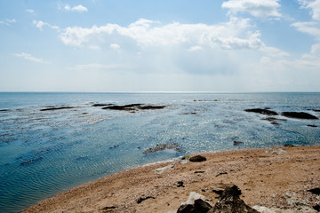 Plage face à la mer