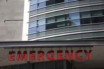 Fototapeta na wymiar Hospital emergency entrance