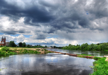 Fototapeta na wymiar HDR rzeki krajobraz