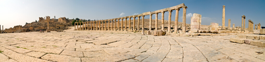 Fototapeta na wymiar The Forum in Jerash, Jordan.
