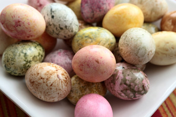 Ostern, bunte Ostereier