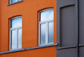 Fototapeta premium Windows on orange wall