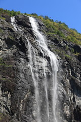 Fototapeta premium Norwegian Waterfalls on a sunny day