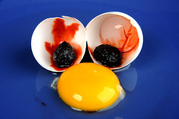 egg and two olives