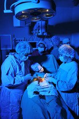 Medical team performing an operation - SURGERY IMAGES