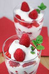 Verrines de Framboises et Fromage frais