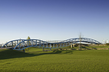 Fototapeta premium Brücke im Park
