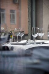 cutlery to tablecloths tableware