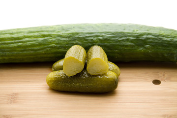 Gewürzgurken und Salatgurke