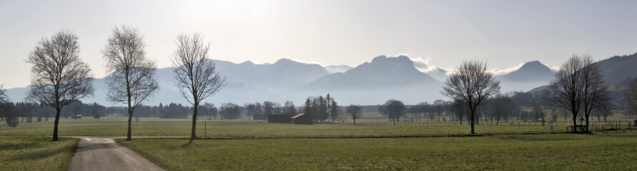 big panorama der chiemgauer berge