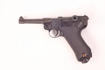 Pistole P08