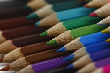 Obraz premium ored pencils on the white background