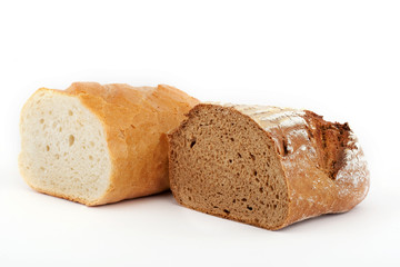 schwarzes und weisses Brot