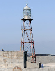 Un piccolo faro sulla diga foranea