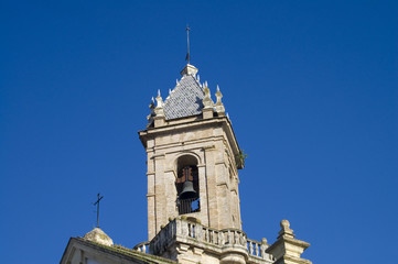 Fototapeta na wymiar Torre campanario Iglesia San Andrés