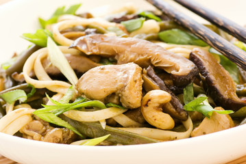 Thai Hühnchen Gemüse Pfanne