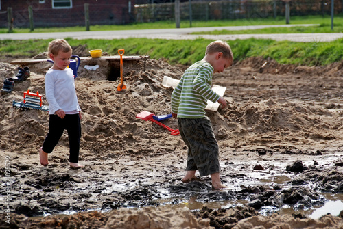 43+ Kinder Matsch Teich, Entdecken sie hochwertige matschtische für
