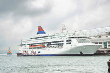 Fototapeta na wymiar China, Hong Kong harbor cruise ship