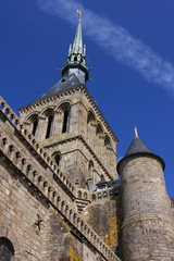 Fototapeta na wymiar abbazia di mont-saint-michel