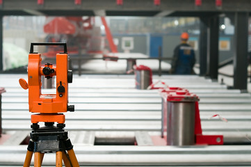 Optical level at factory among the equipment