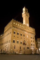 Fototapeta na wymiar Florence - townhall Palazzo Vecchio in the night