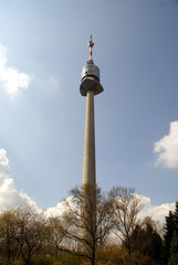Obraz premium Donauturm