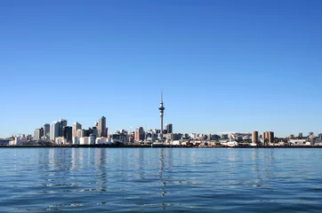 Poster Auckland City, Nieuw-Zeeland op een heldere zonnige ochtend © Matthew Jones