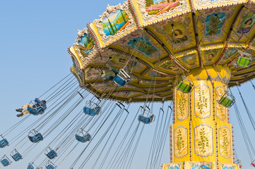 Chairoplane carousel flying around © NilsZ