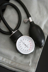 sphygmomanometer