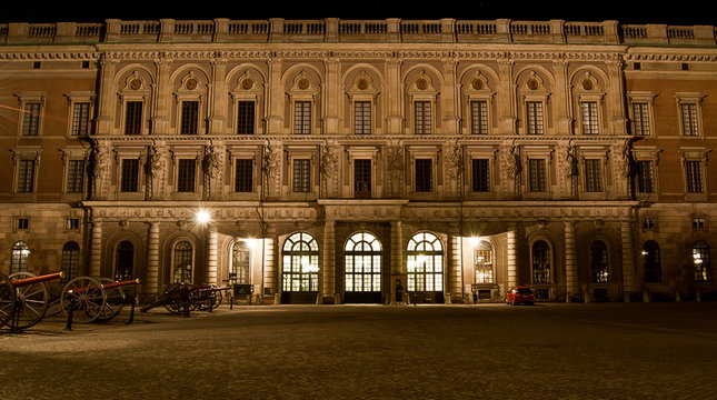 Palais royal &agrave; Stockholm de nuit : Stockholms Slott