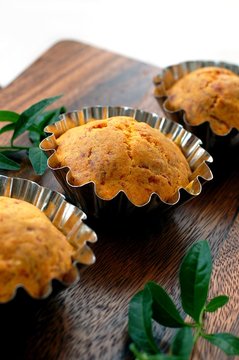 Pumpkin-Cheese Muffins