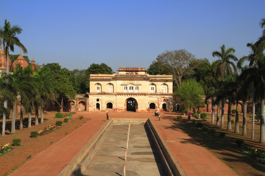 Safdarjung's Tomb
