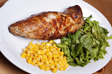 Grilled meat with vegetable