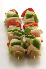 Spiedini di pollo e verdure