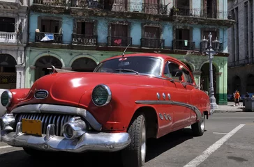 Washable wall murals Cuban vintage cars Cuba in rot