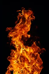 Photo sur Plexiglas Flamme feu parfait sur fond noir
