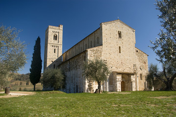 Toscana, l'Abbazia di S. Antimo