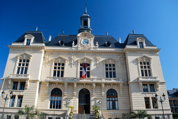 Fototapeta na wymiar Façe à la Mairie de Tarbes