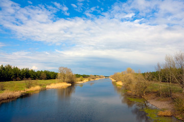Obraz premium River landscape in nice day