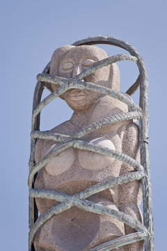 Statue