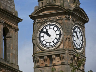 turmuhr_paisley_kathedrale