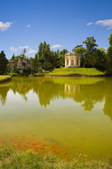 Obraz premium The Belvedere over the lake of Versailles Chateau. France