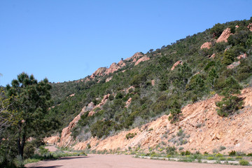 Route de campagne / Massif de l'Estérel