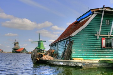 Fototapeta na wymiar Dutch Village / Windmills - Zaanse Schans