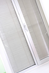 horizontal blinds