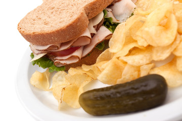 Turkey sandwich with potato chips