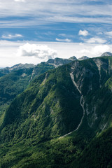 Fototapeta na wymiar Slowenische Alpenlandschaft