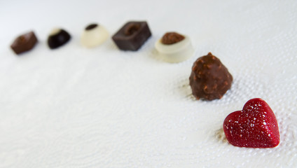 Different candies in a row