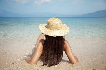 relaxing in the sun © Liv Friis-larsen